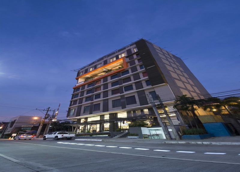 Hive Hotel Quezon City Extérieur photo